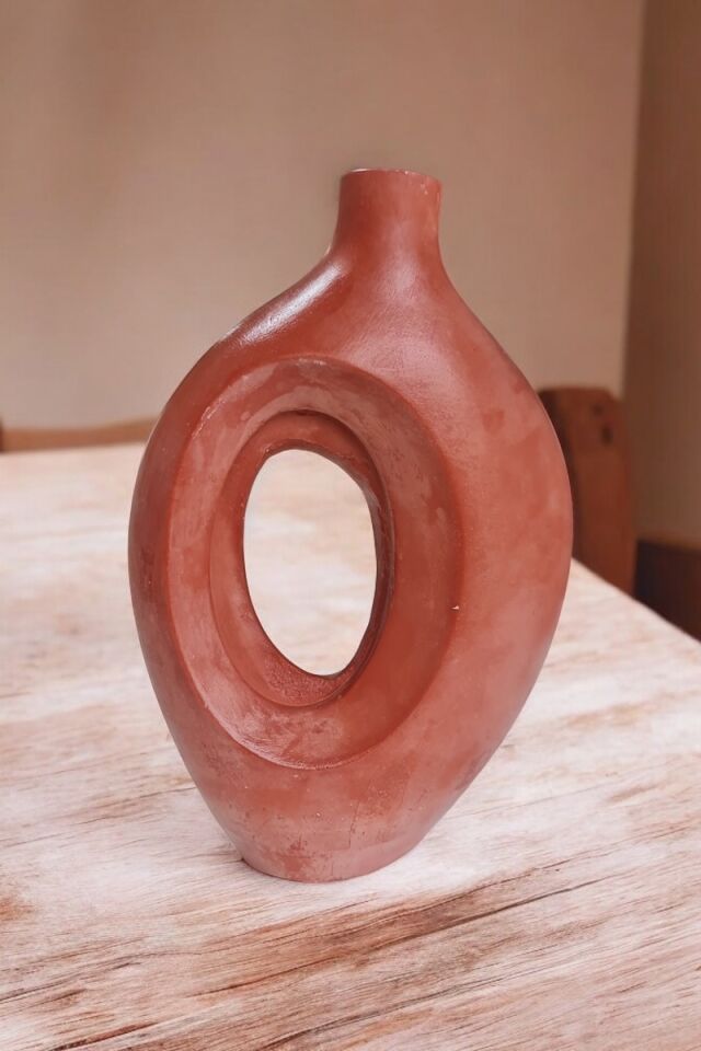 Sanatsal Vazo Soyut Figür Kiremit Rengi