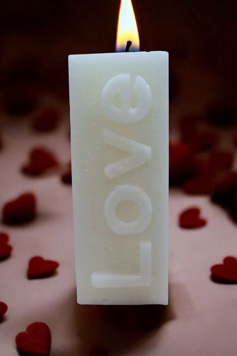 Dikey Love Beyaz Mum