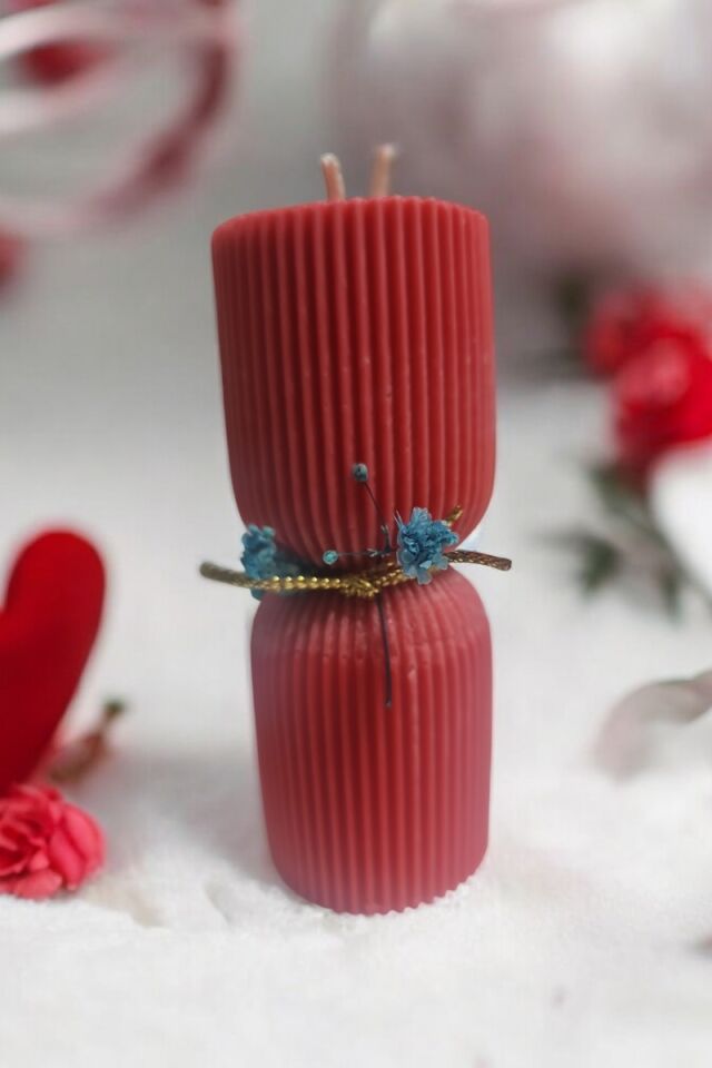 Uzun Şerit Kırmızı Mum 9 cm