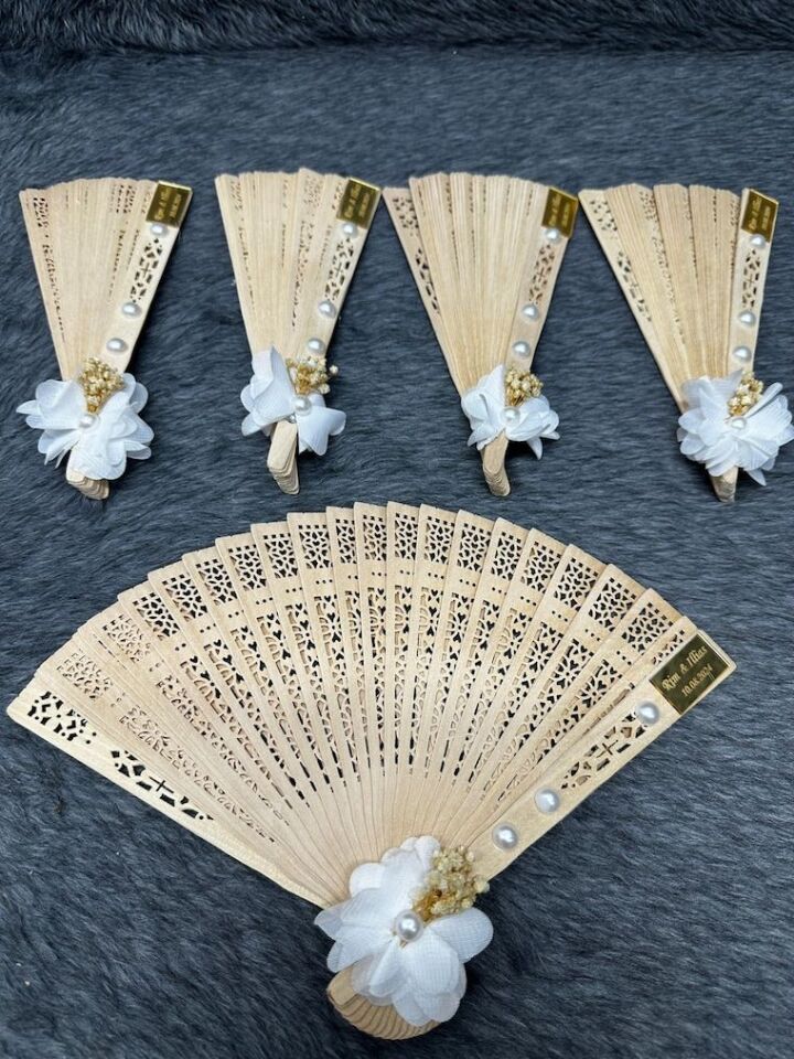 Lüx İsimli Hediyelik Yelpaze